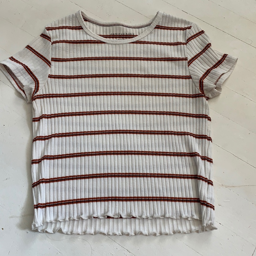 american eagle size xs rubbed baby tee